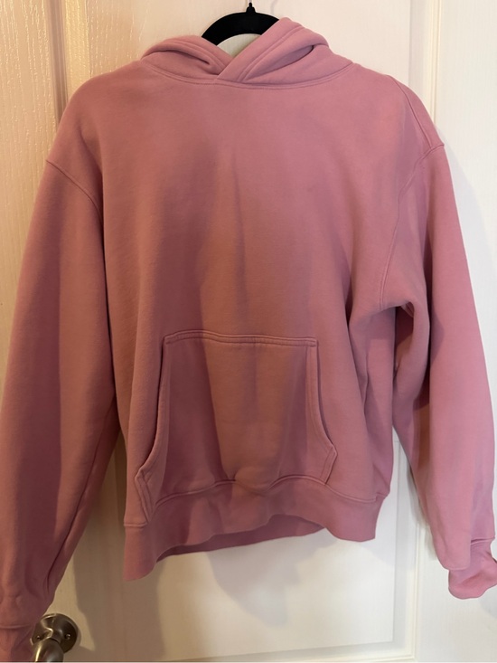 Aritzia Sweaters - Aritzia perfect fit sweatfleece pink hoodie